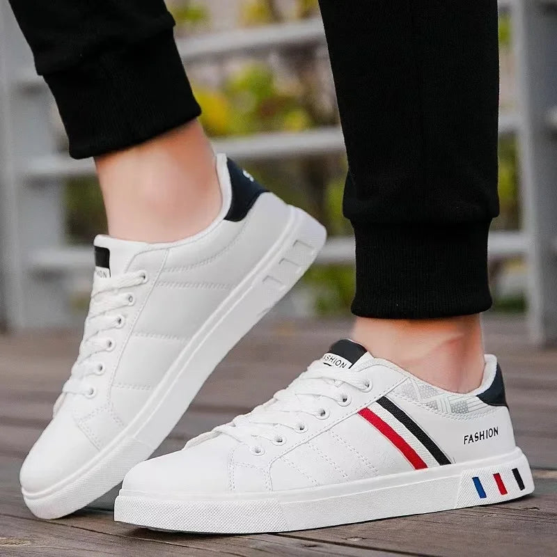 Men's Sneakers New Fashion White Casual Sports Shoes For Men Original Lightweight Flat Lace-up Tennis Shoes Zapatillas De Hombre