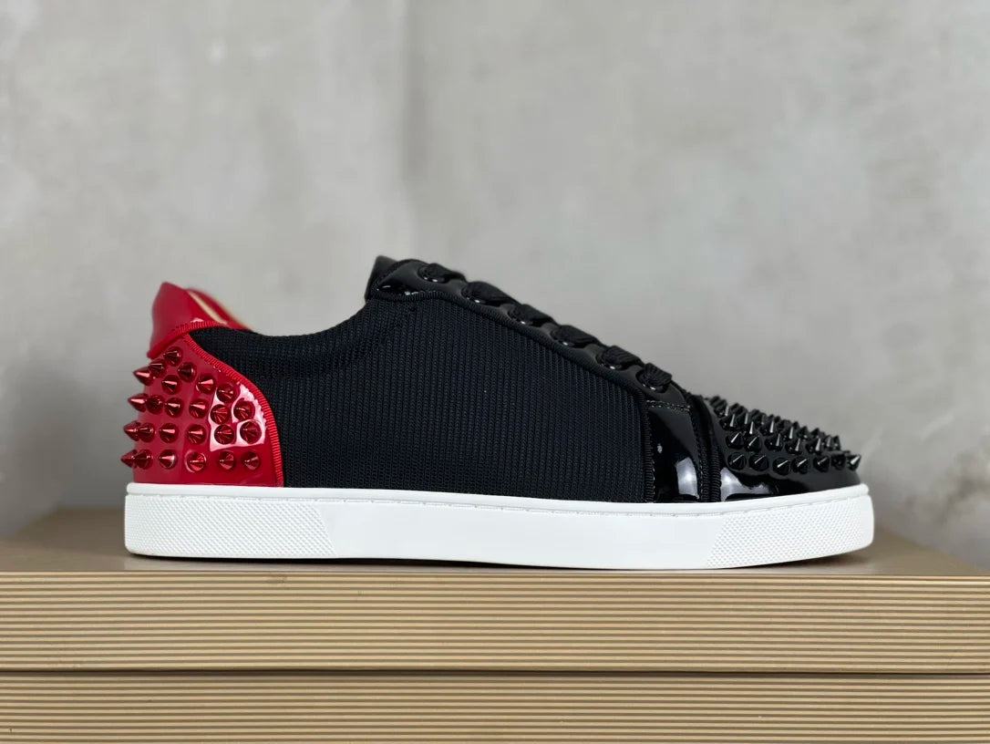 Men's  leather Low Top Sneakers Women's Rivet Red Bottom Shoes