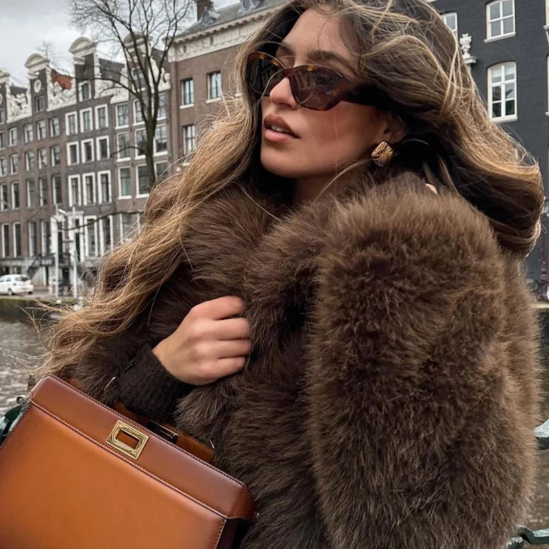 Luxury Brown Women Faux Fur Jacket Oversized Lapel Long Sleeve Warm Fluffy Coats 2024 Winter Female Loose Streetwear Outwears