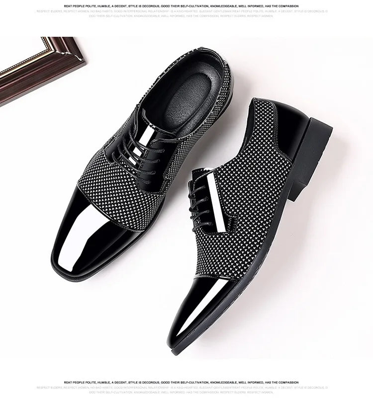 Trending Classic Men Dress Shoes For Men Oxfords Patent Leather Shoes Lace Up Formal Black Leather Wedding Party Shoes2023