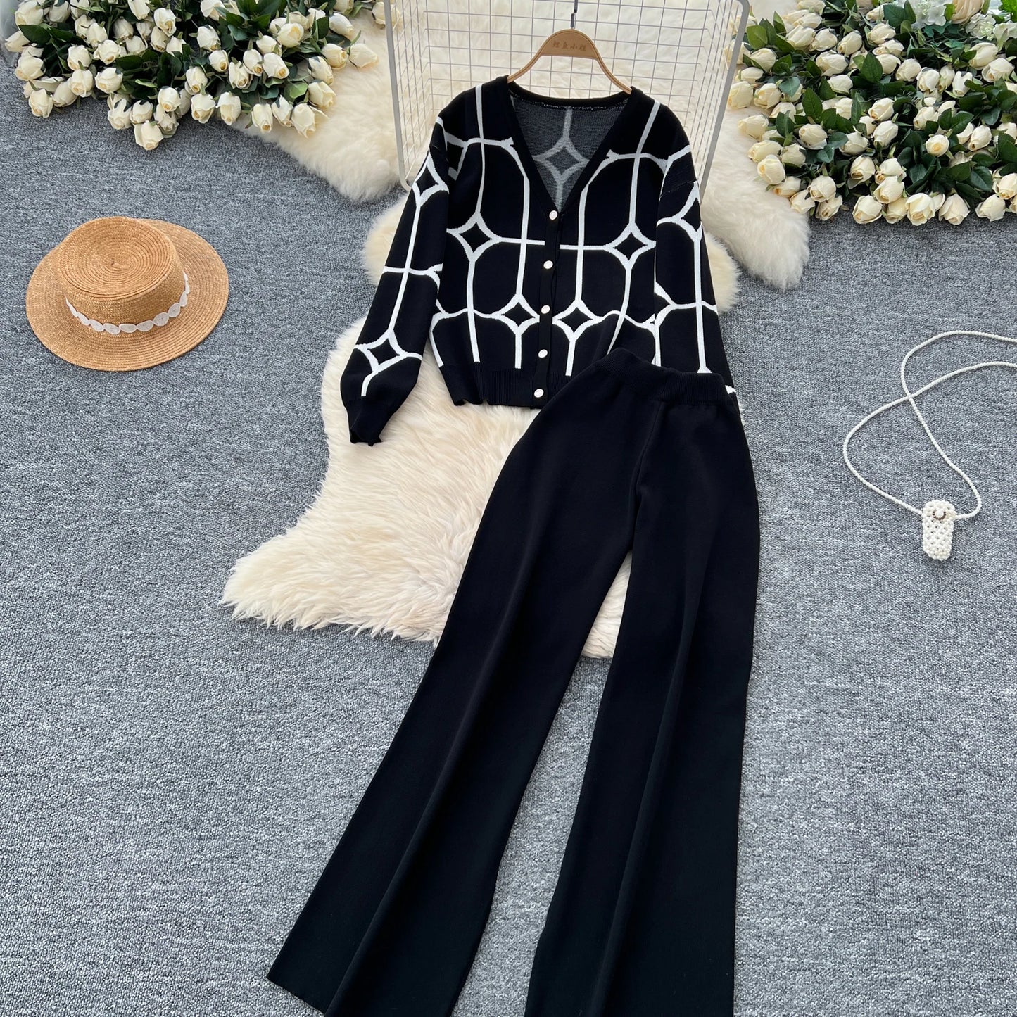 Knitted Two Piece Sets Women Autumn Winter Vintage Long Sleeved Printed Knitted Cardigan Sweater Wide Leg Pants Tracksuits