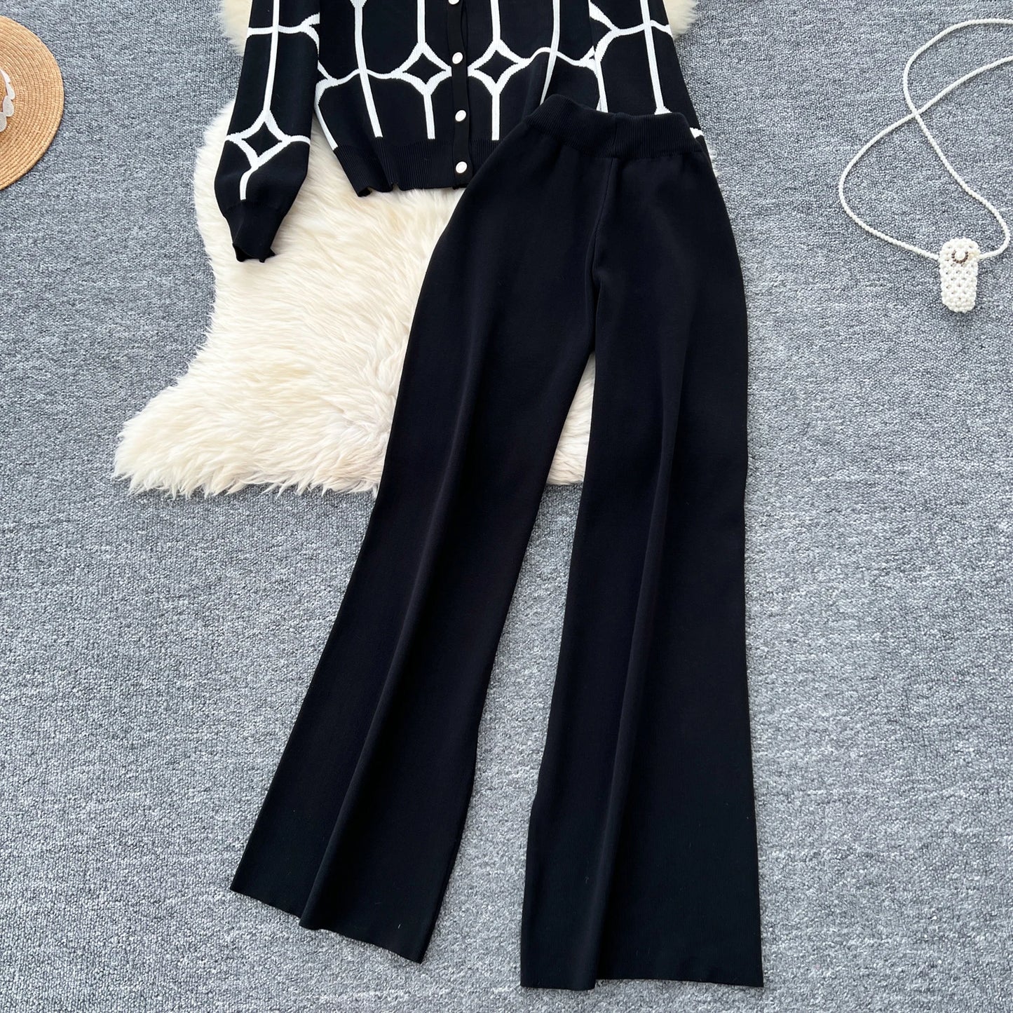 Knitted Two Piece Sets Women Autumn Winter Vintage Long Sleeved Printed Knitted Cardigan Sweater Wide Leg Pants Tracksuits